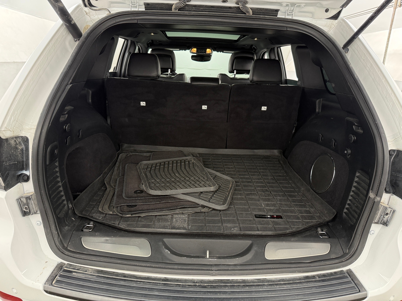 Thumbnail: 2018 Jeep Grand Cherokee - 6