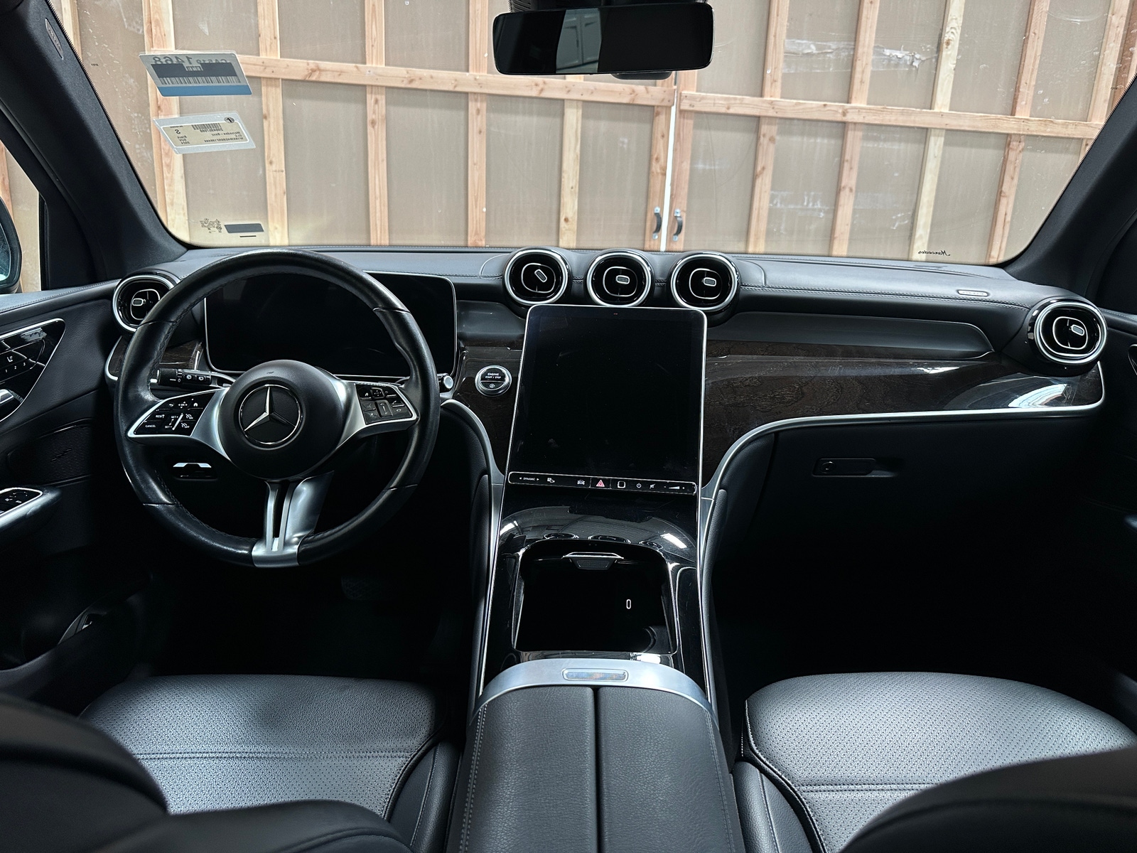 Thumbnail: 2024 Mercedes-Benz GLC - 2