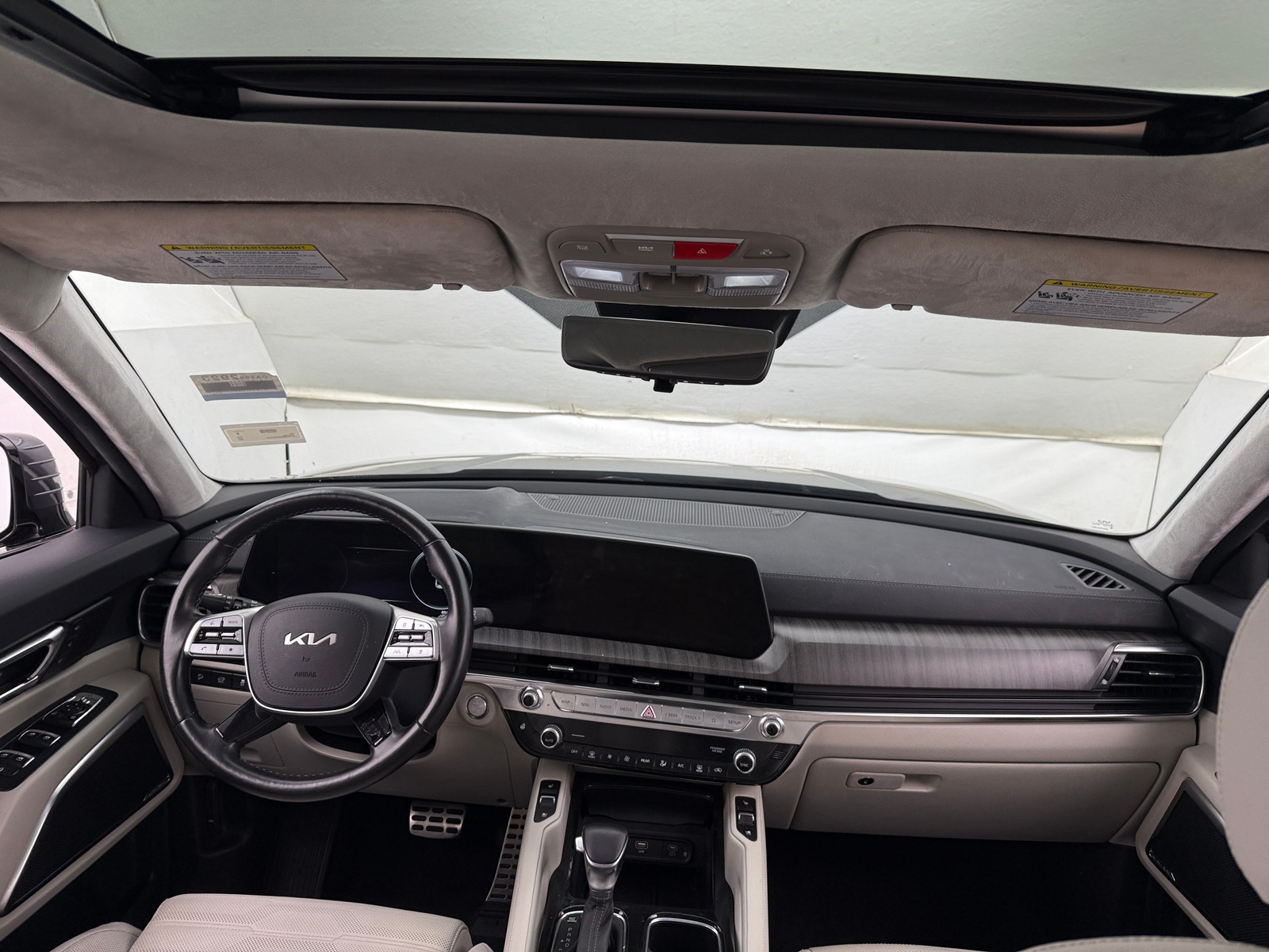 Thumbnail: 2023 Kia Telluride - 2