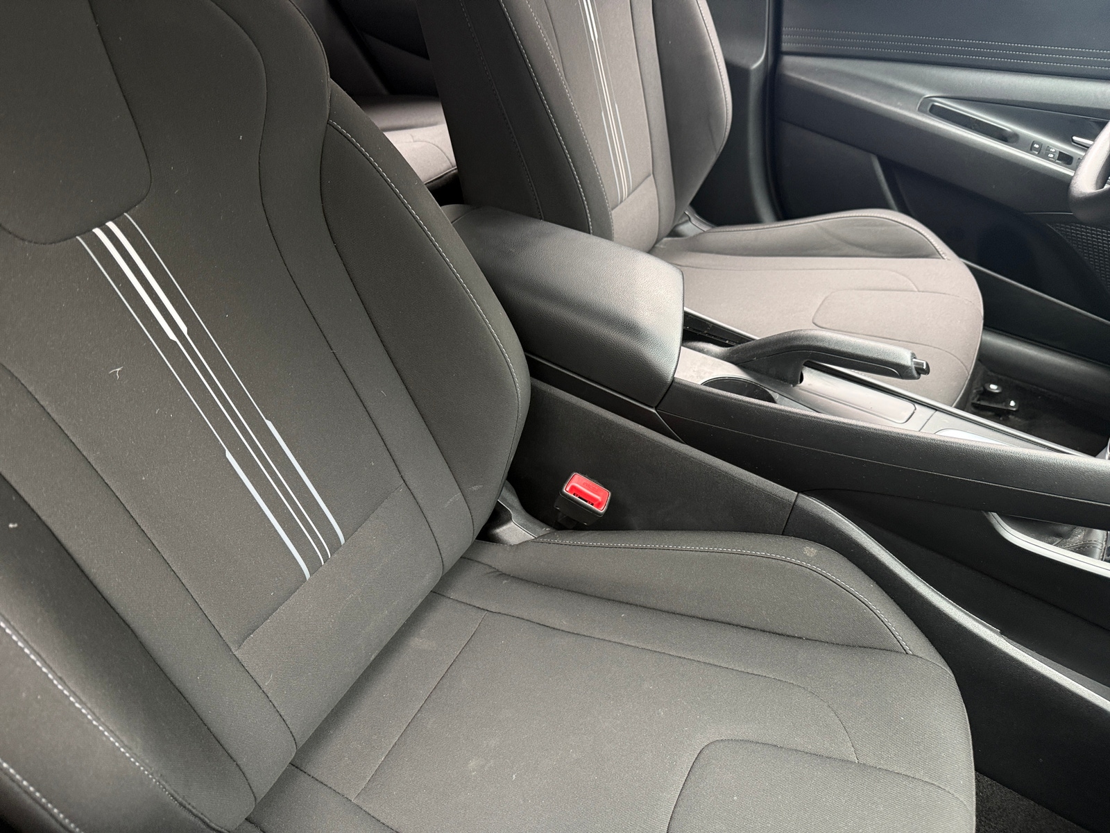 Thumbnail: 2023 Hyundai Elantra - 2