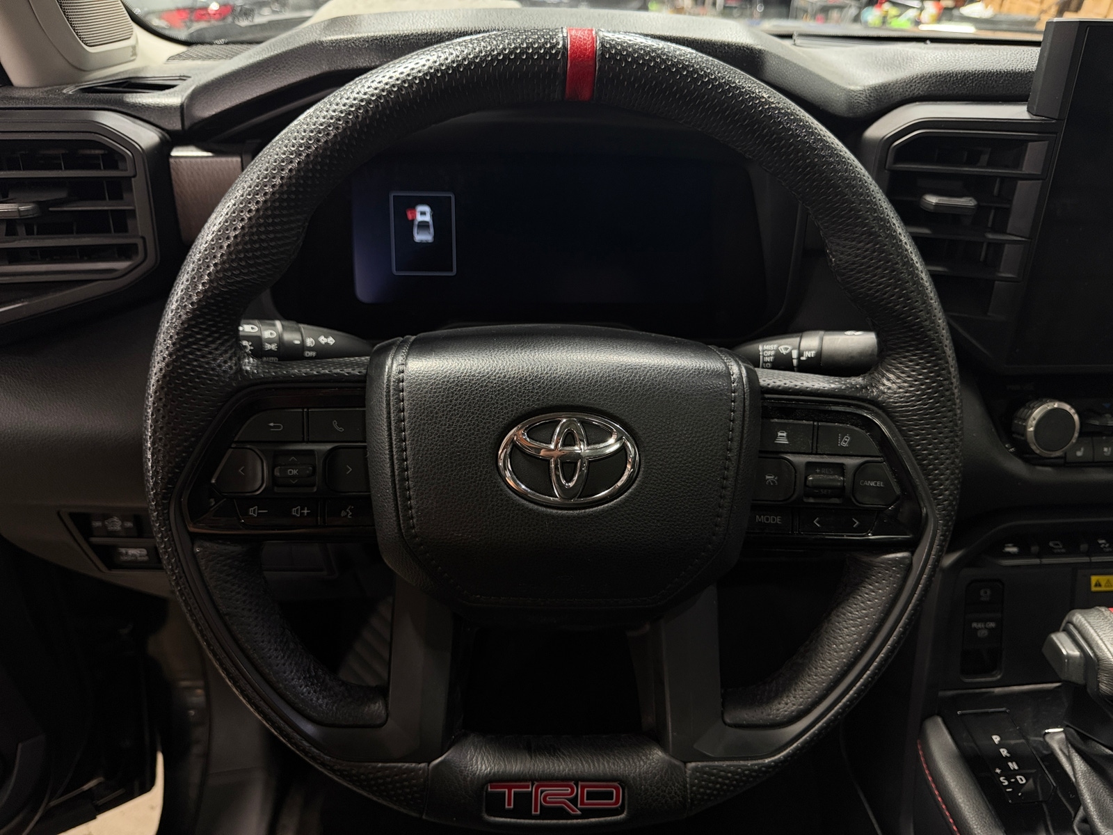 Thumbnail: 2022 Toyota Tundra - 4