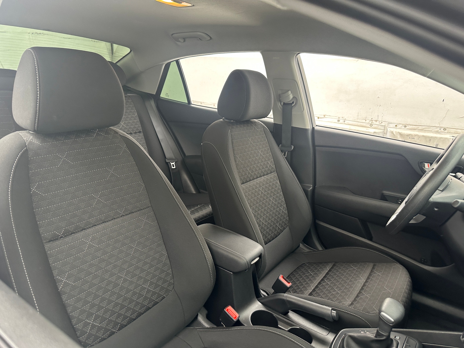Thumbnail: 2023 Kia Rio - 2