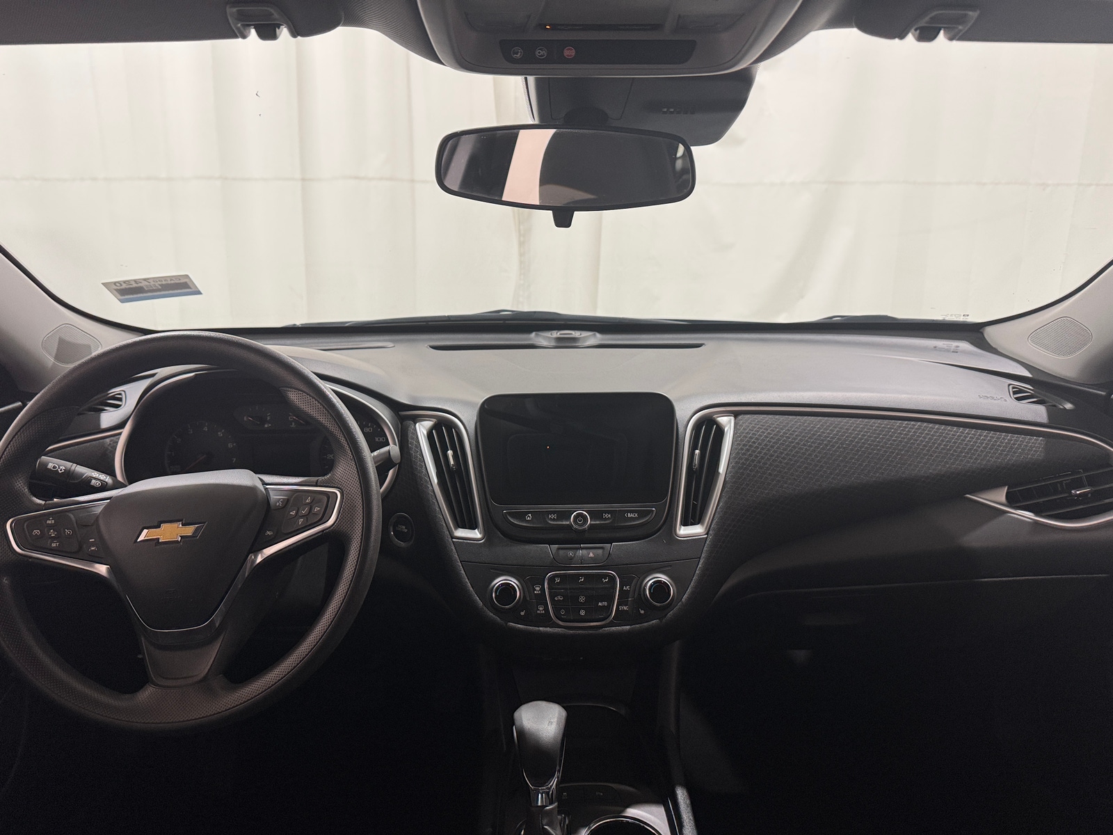 Thumbnail: 2024 Chevrolet Malibu - 3