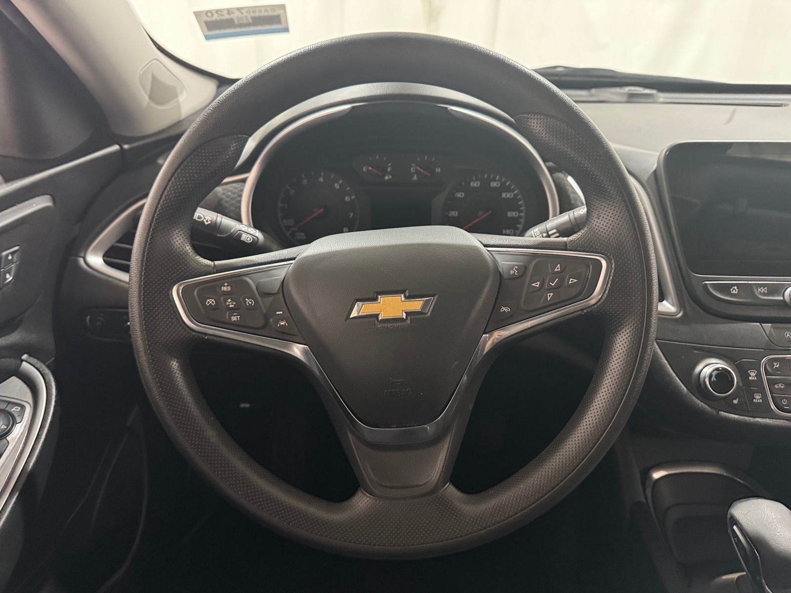 Thumbnail: 2024 Chevrolet Malibu - 5