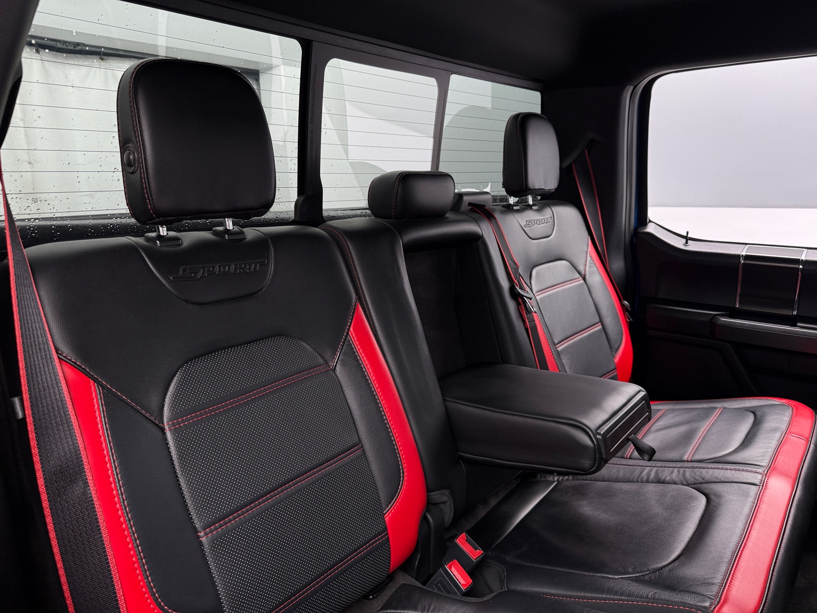 Thumbnail: 2019 Ford Econoline - 5