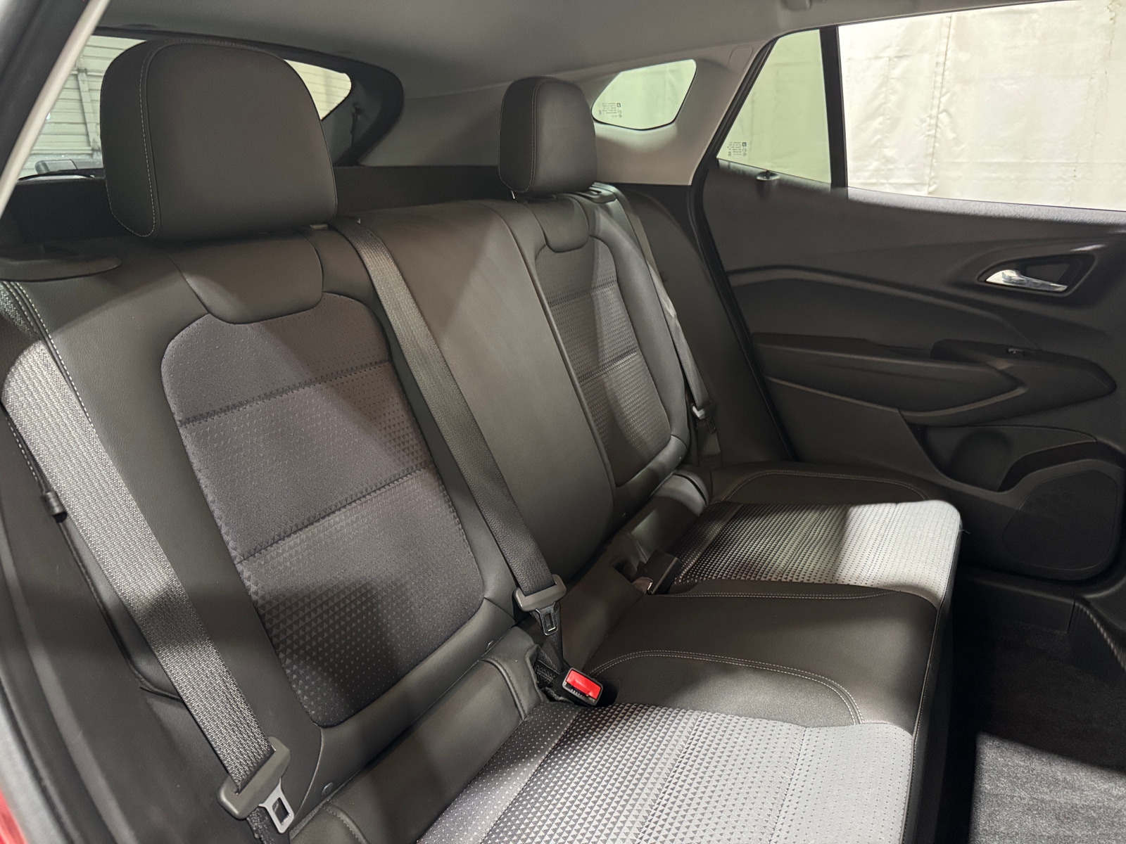 Thumbnail: 2025 Chevrolet Trax - 6