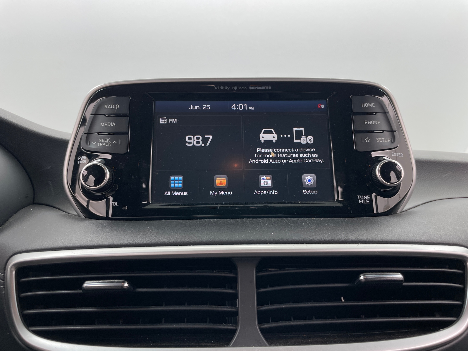 Thumbnail: 2020 Hyundai Tucson - 3