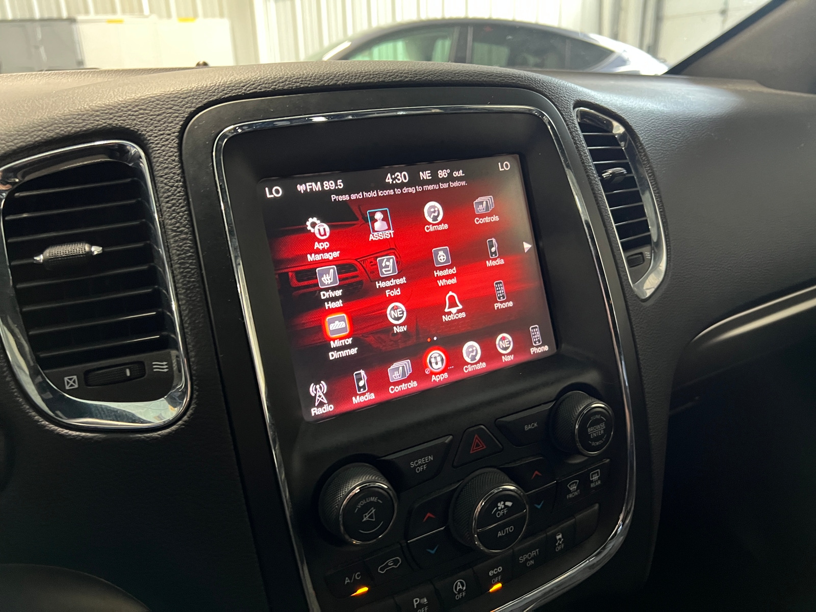 Thumbnail: 2016 Dodge Durango - 3