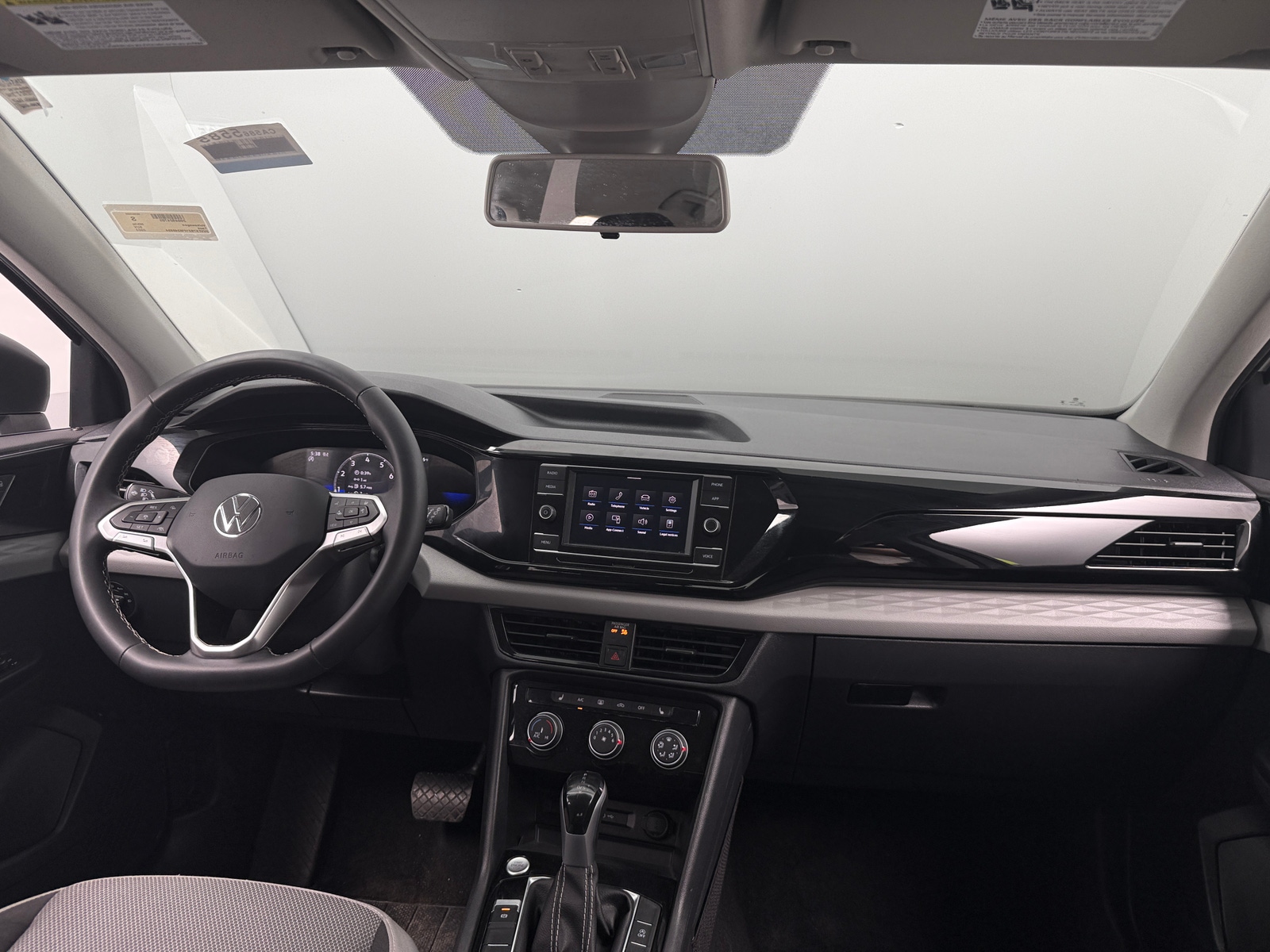 Thumbnail: 2023 Volkswagen Taos - 3