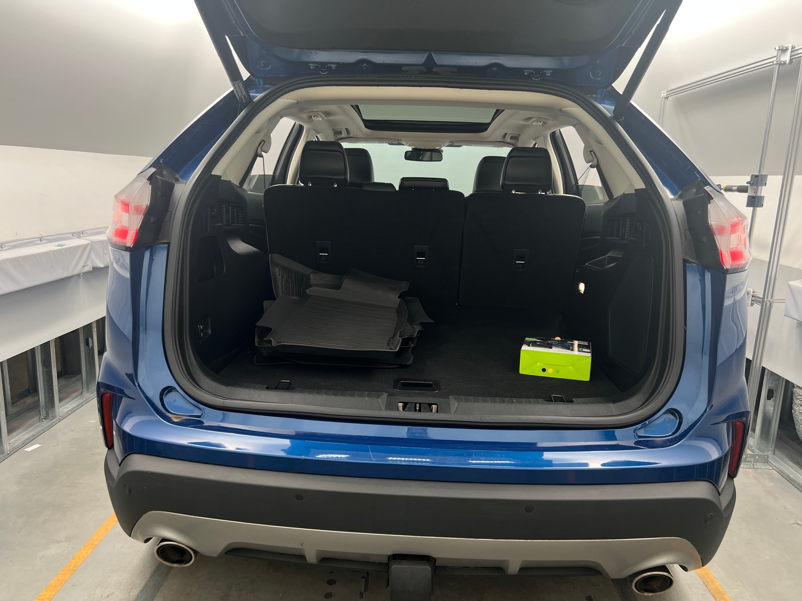 Thumbnail: 2022 Ford Edge - 6
