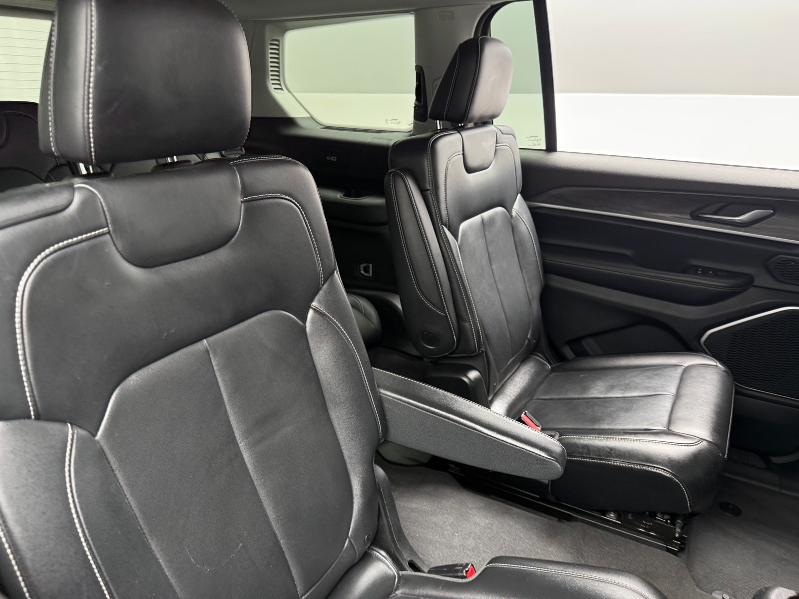 Thumbnail: 2021 Jeep Grand Cherokee L - 5