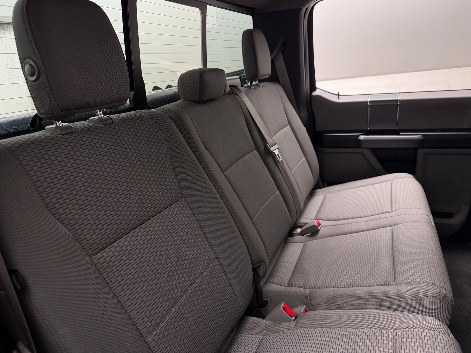 Thumbnail: 2016 Ford Econoline - 6