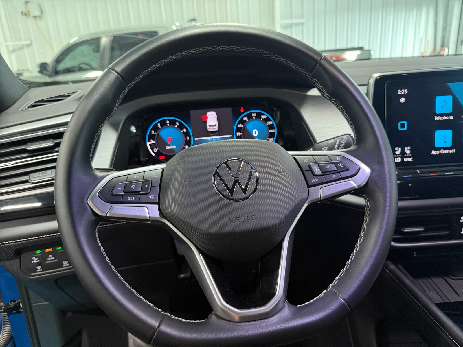 Thumbnail: 2026 Volkswagen Atlas - 4