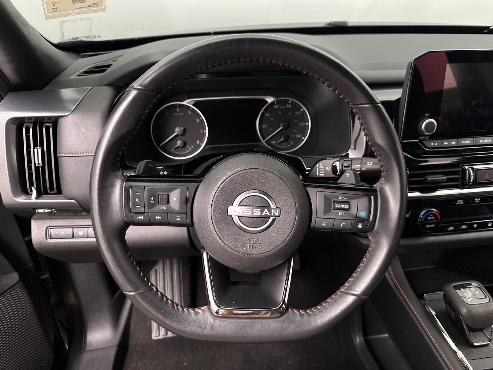 Thumbnail: 2023 Nissan Pathfinder - 4