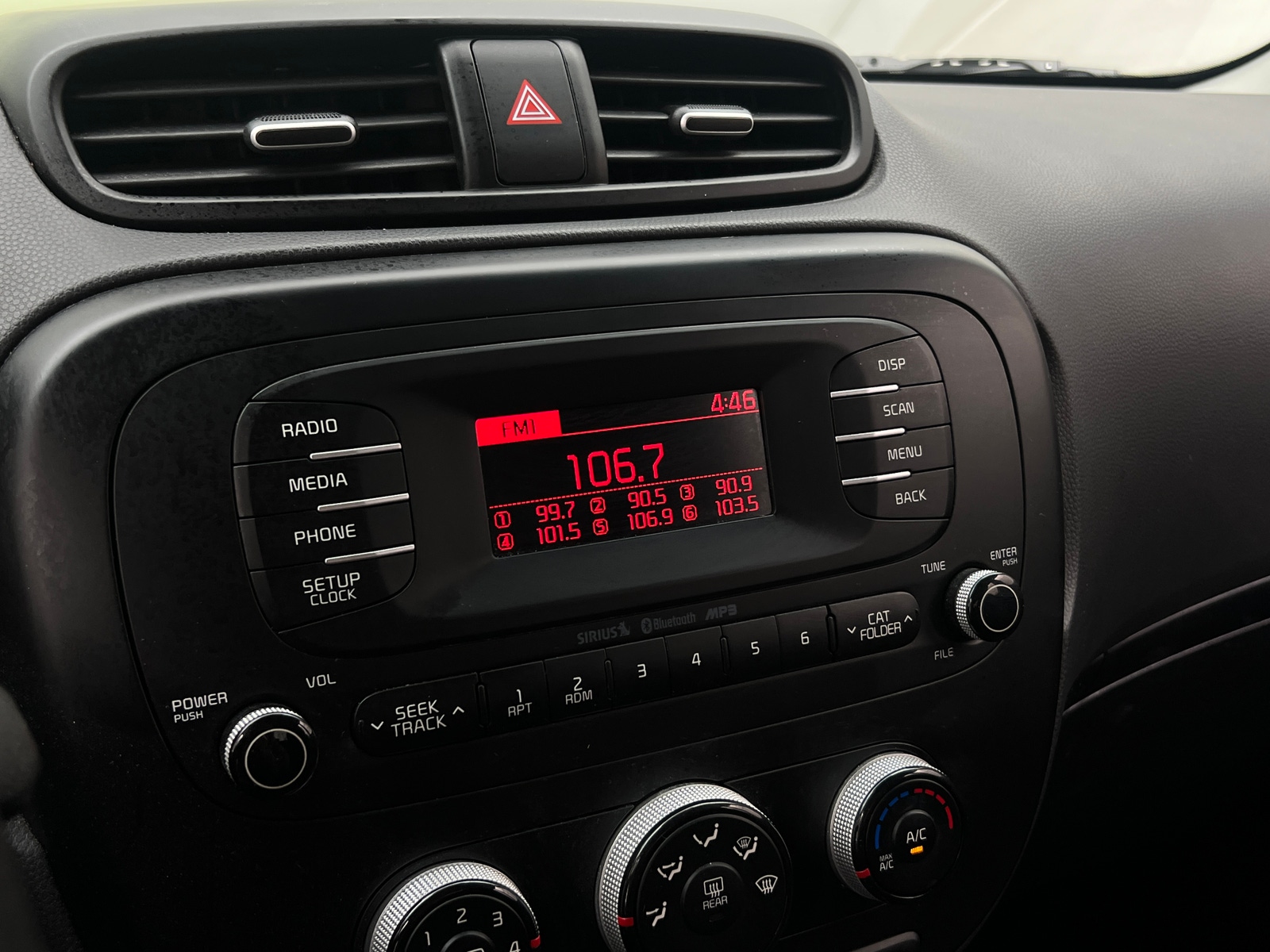 Thumbnail: 2016 Kia Soul - 4