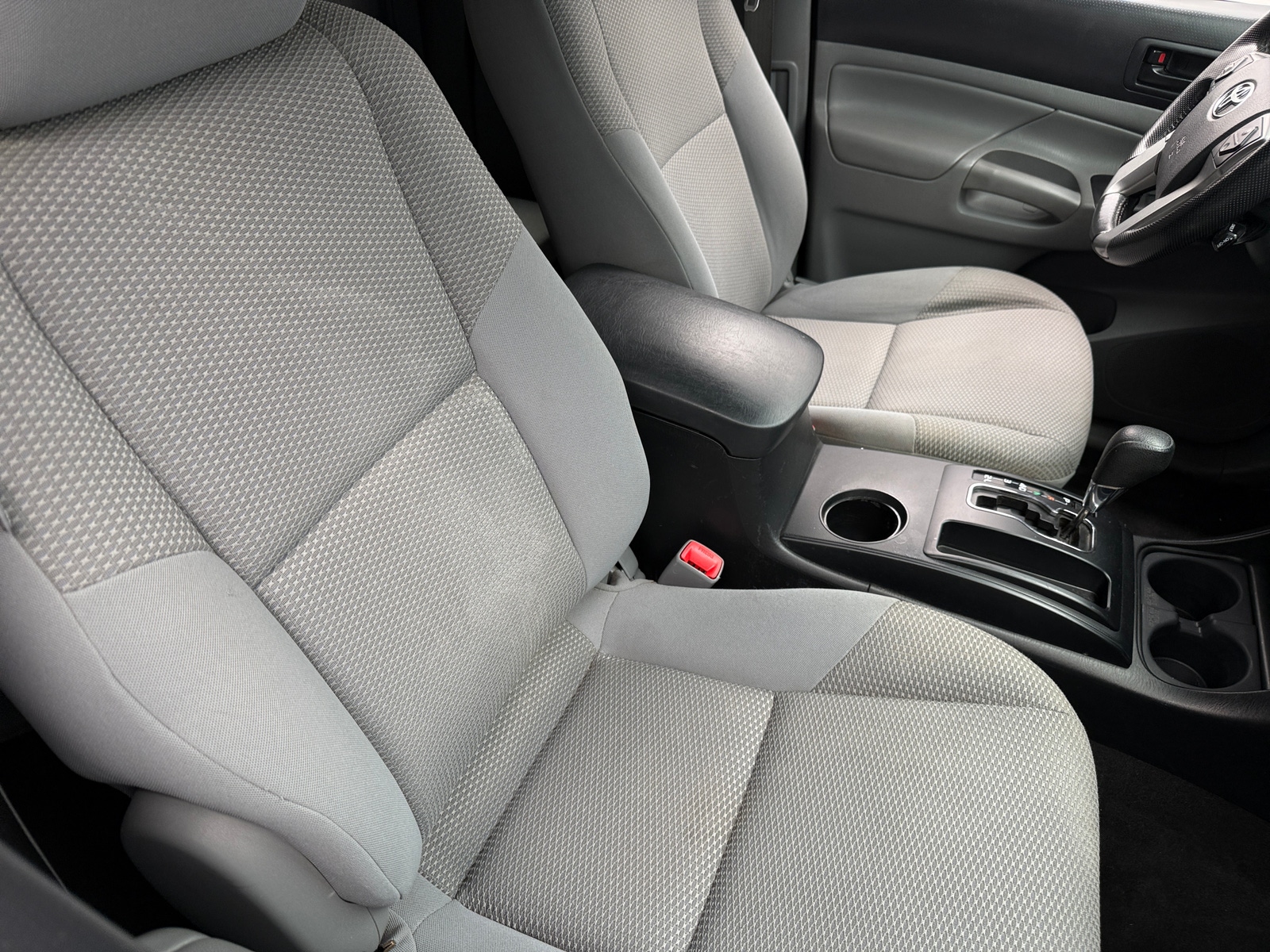 Thumbnail: 2015 Toyota Tacoma - 2