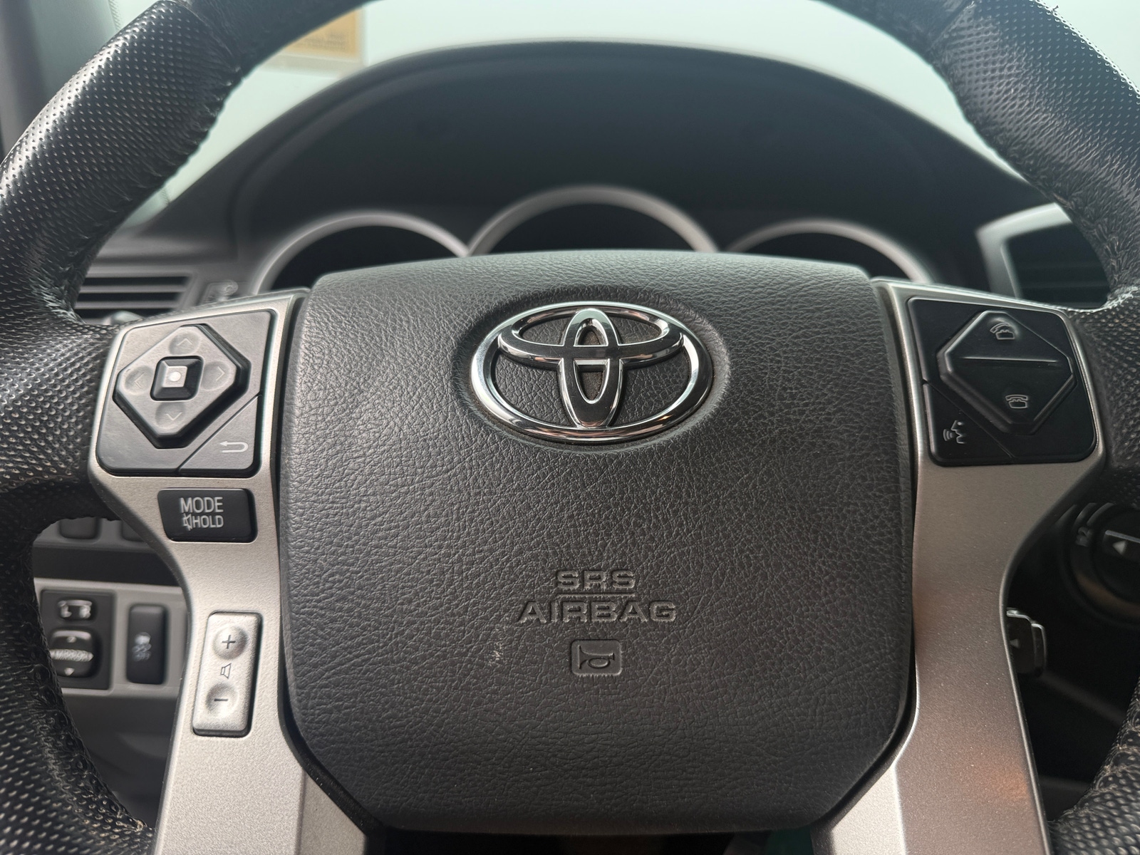 Thumbnail: 2015 Toyota Tacoma - 5