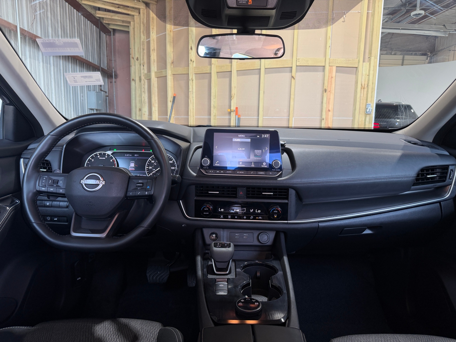 Thumbnail: 2025 Nissan Rogue - 3
