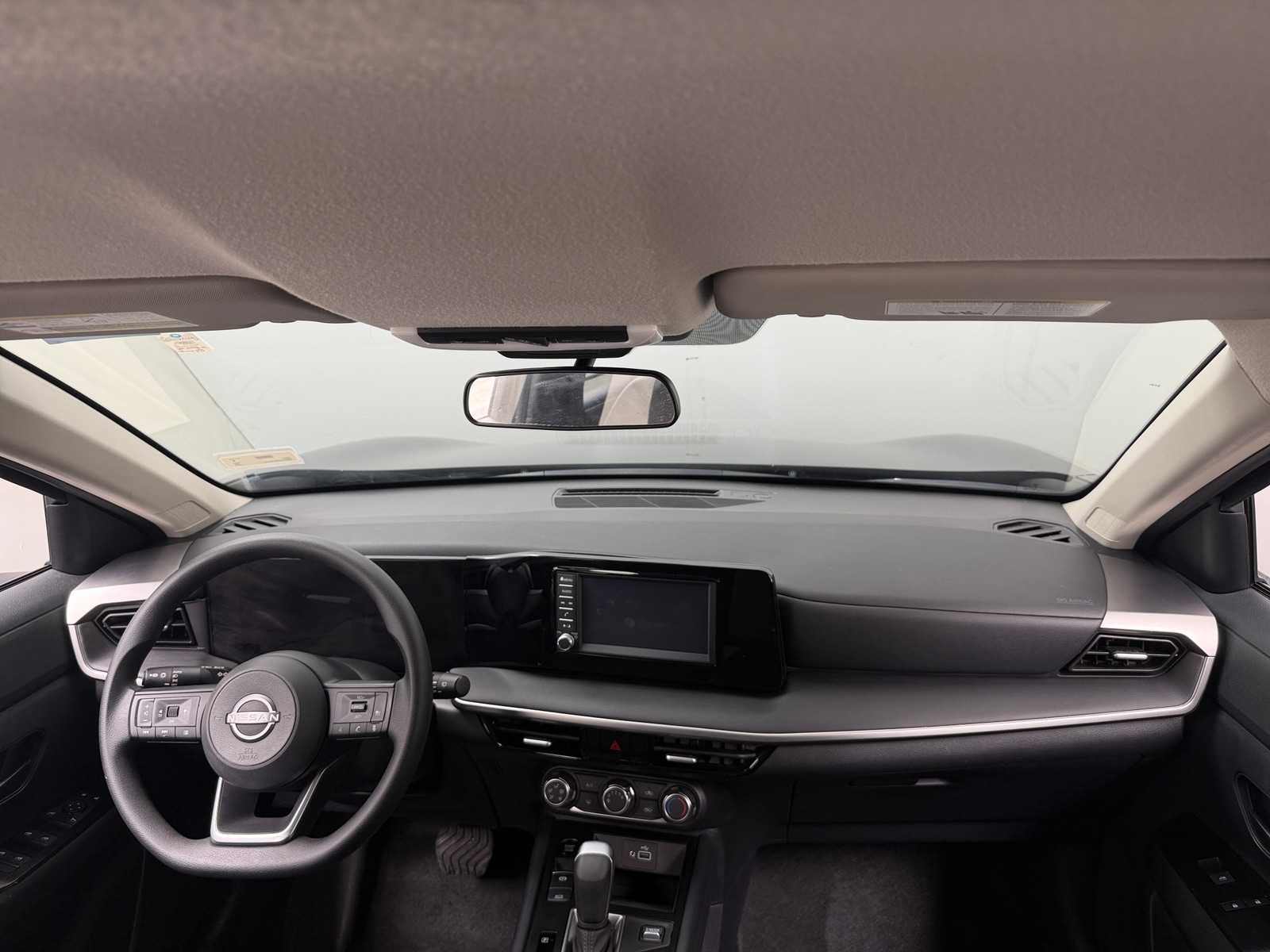 Thumbnail: 2025 Nissan Kicks - 3