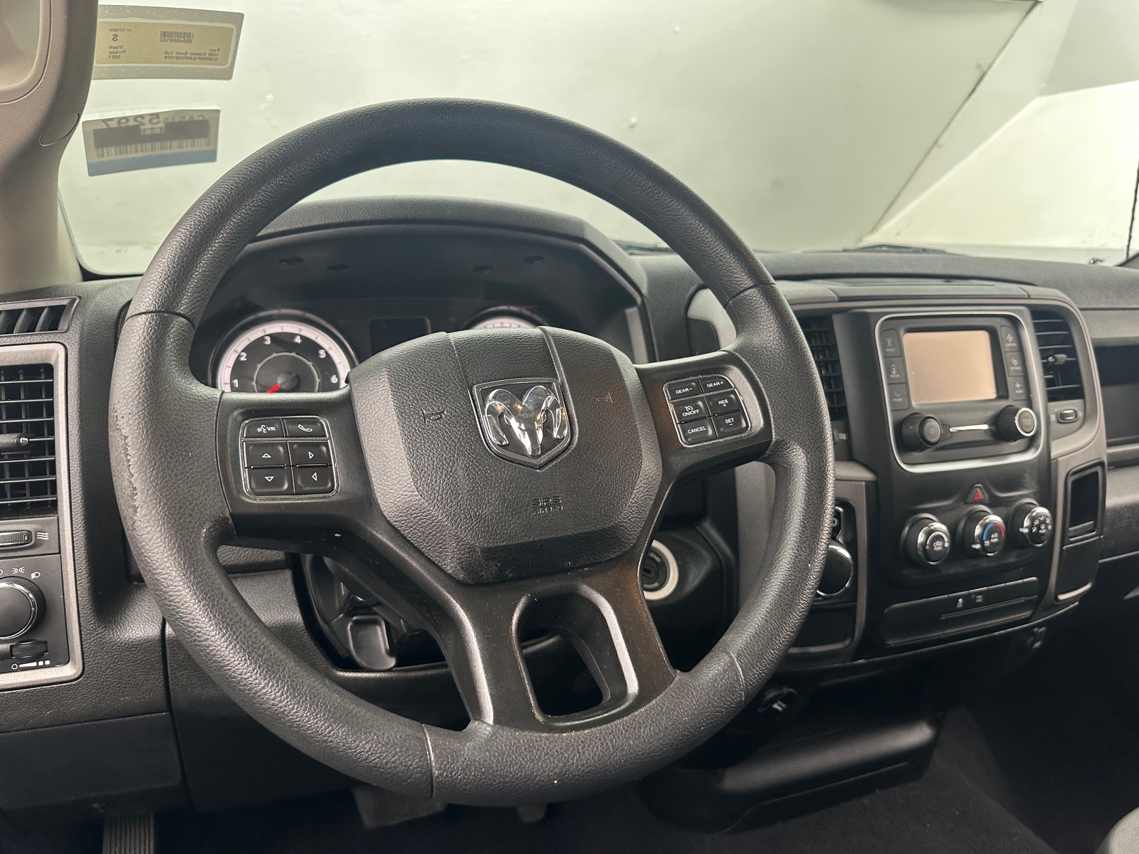 Thumbnail: 2021 RAM 1500 Classic - 5