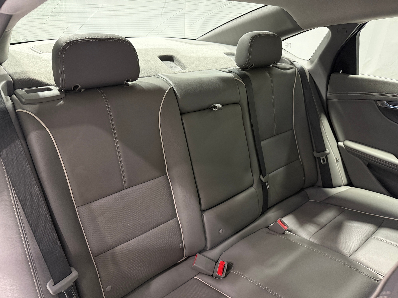 Thumbnail: 2016 Chevrolet Impala - 5