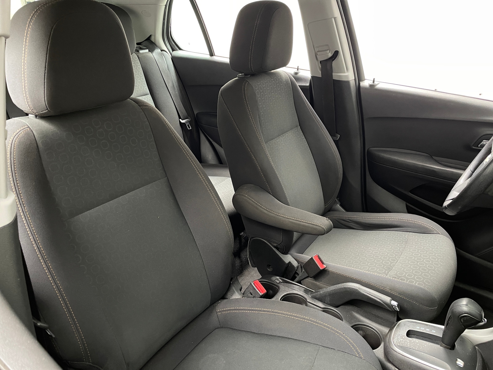 Thumbnail: 2018 Chevrolet Trax - 2
