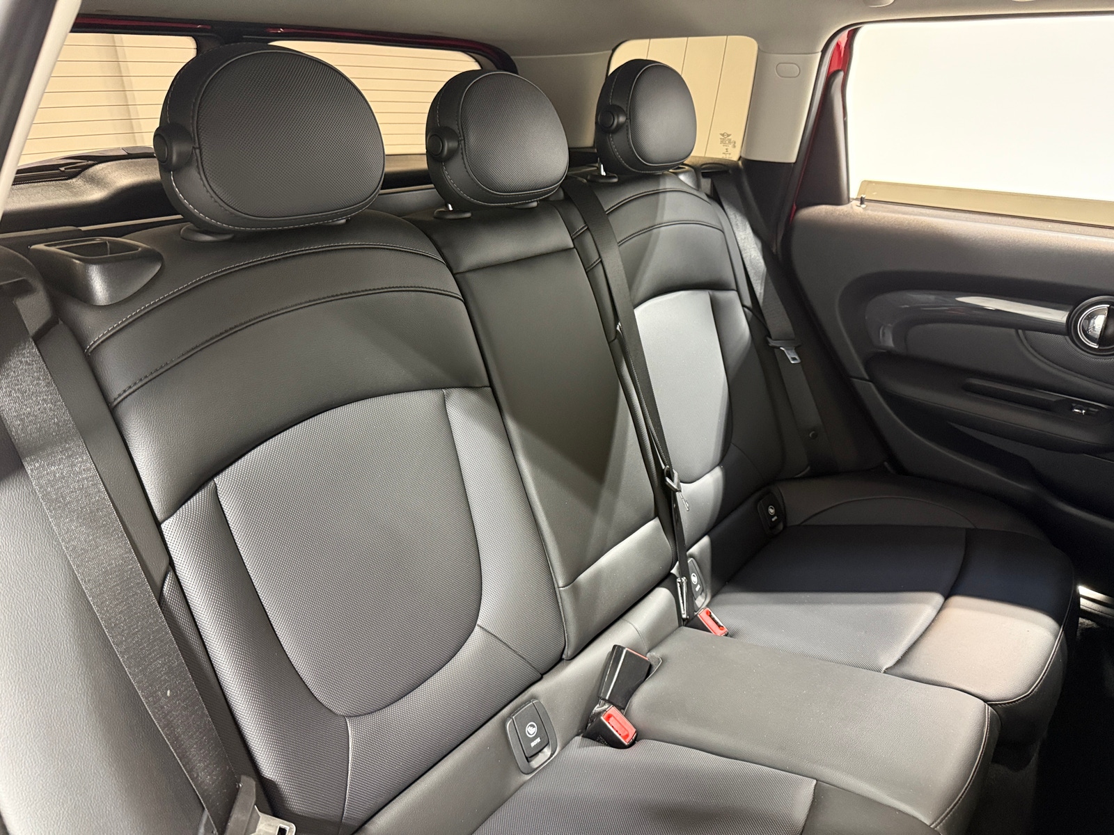 Thumbnail: 2020 MINI Cooper Clubman - 5