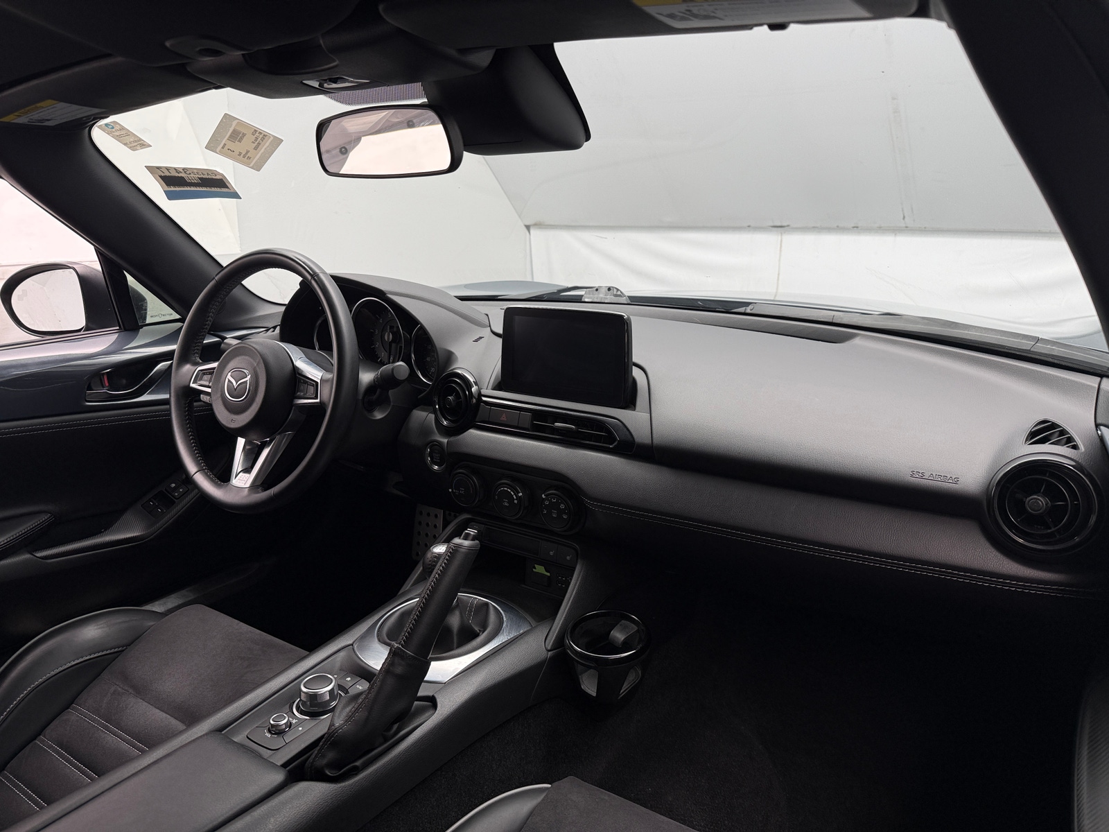 Thumbnail: 2021 Mazda MX-5 Miata - 3