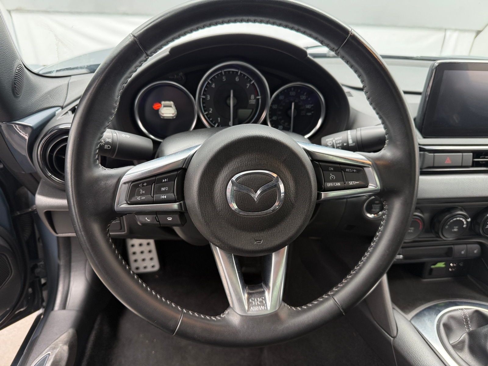 Thumbnail: 2021 Mazda MX-5 Miata - 5