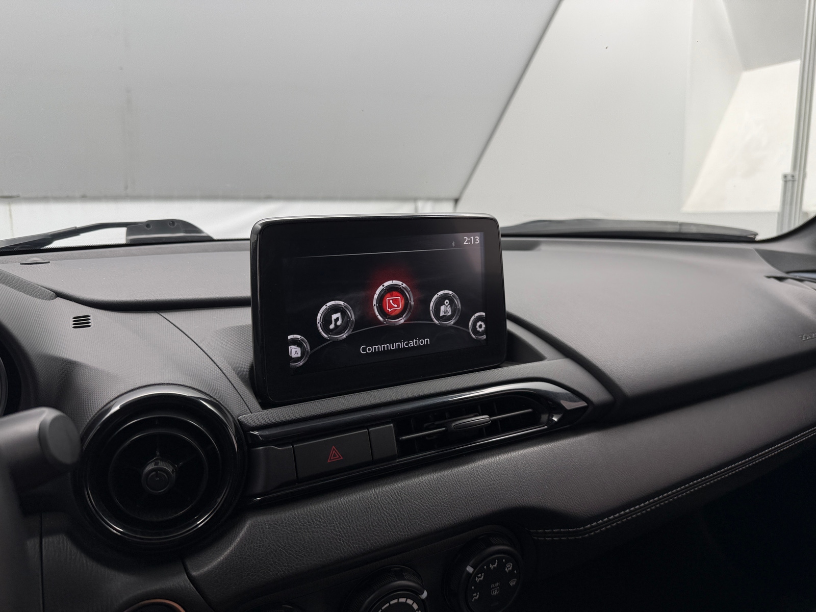 Thumbnail: 2021 Mazda MX-5 Miata - 4