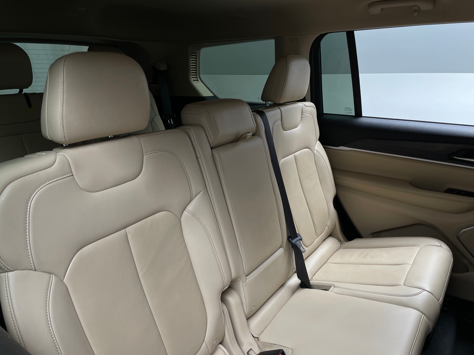 Thumbnail: 2021 Jeep Grand Cherokee L - 5
