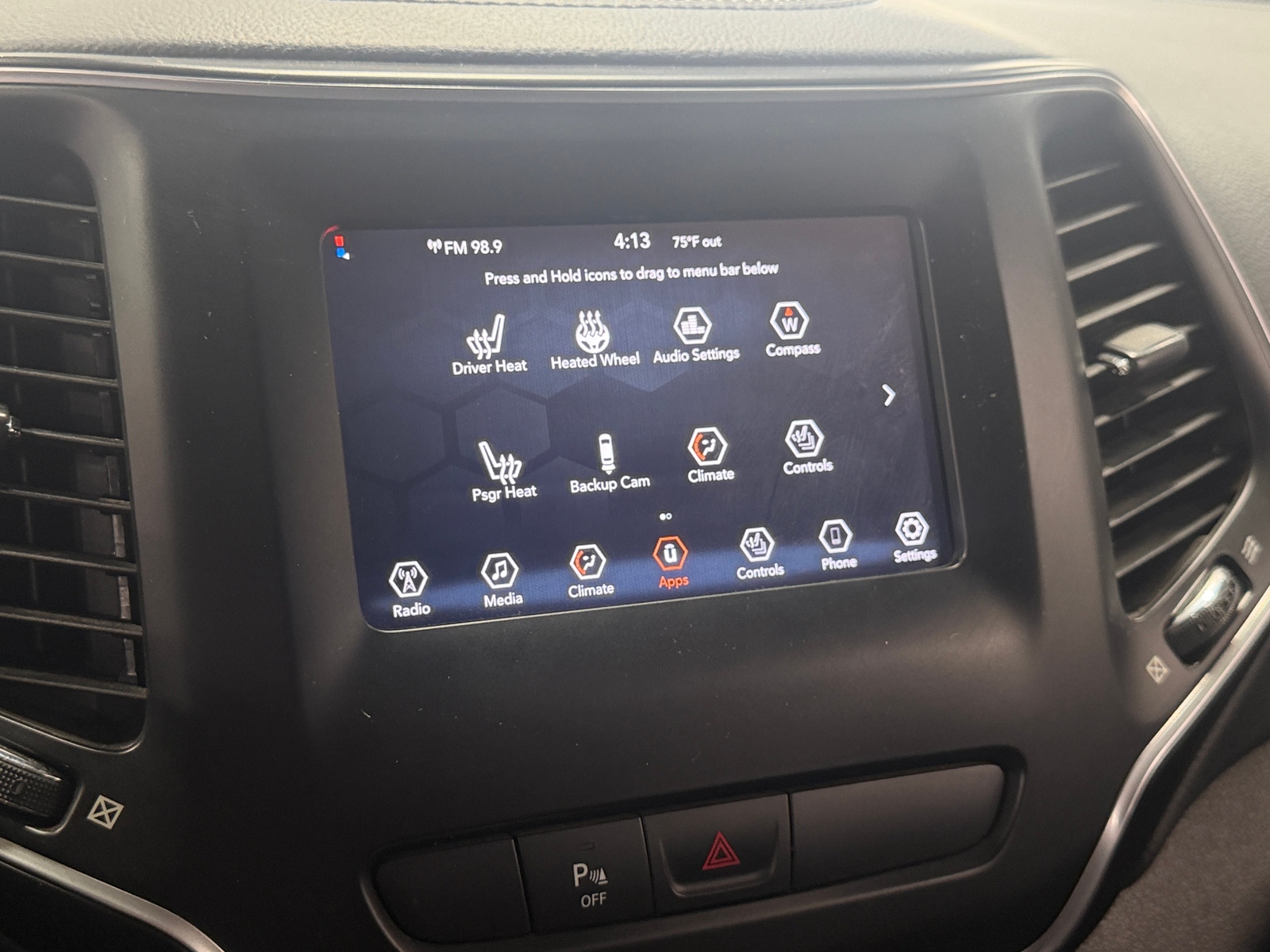 Thumbnail: 2019 Jeep Cherokee - 4