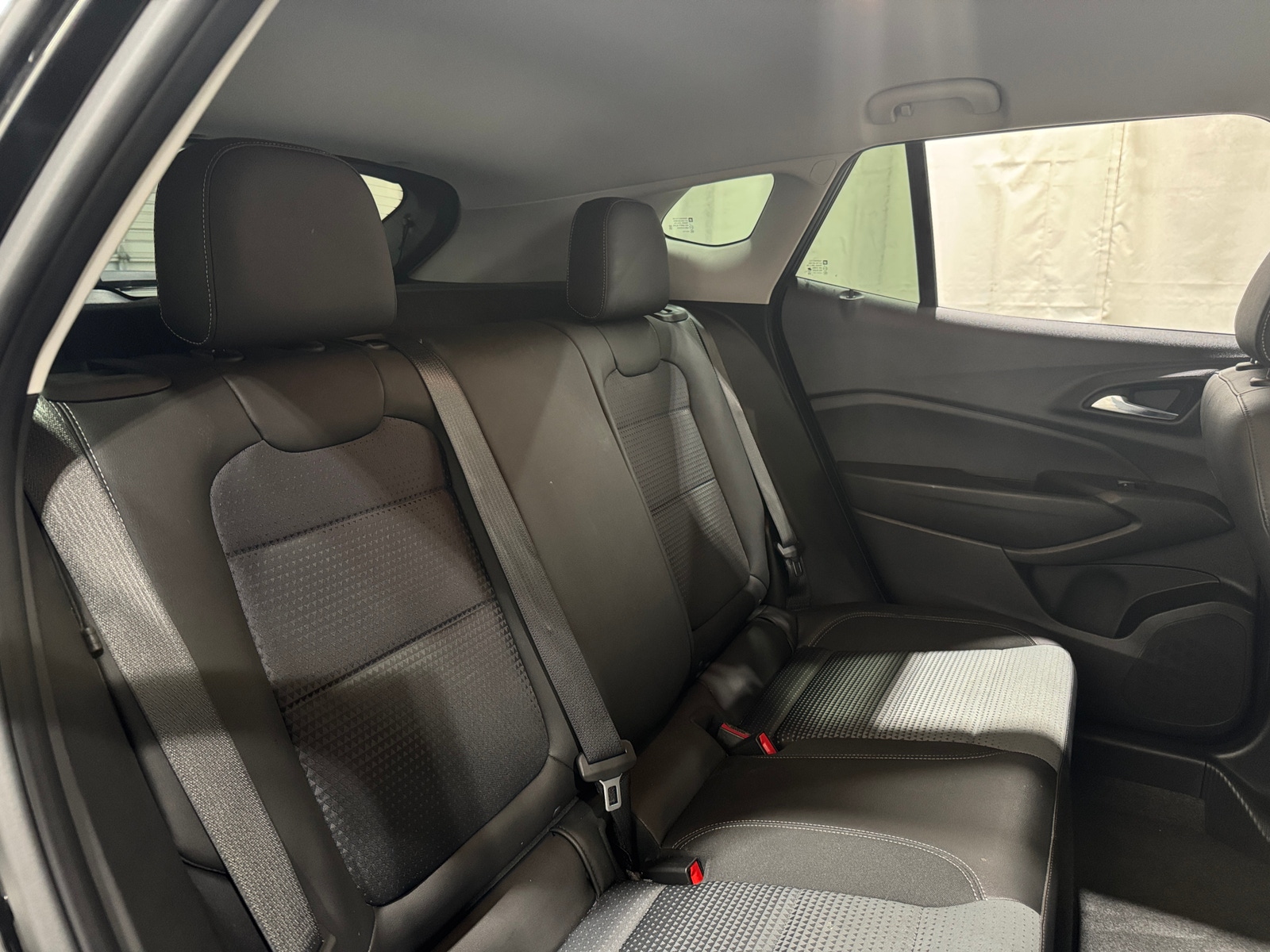 Thumbnail: 2025 Chevrolet Trax - 6