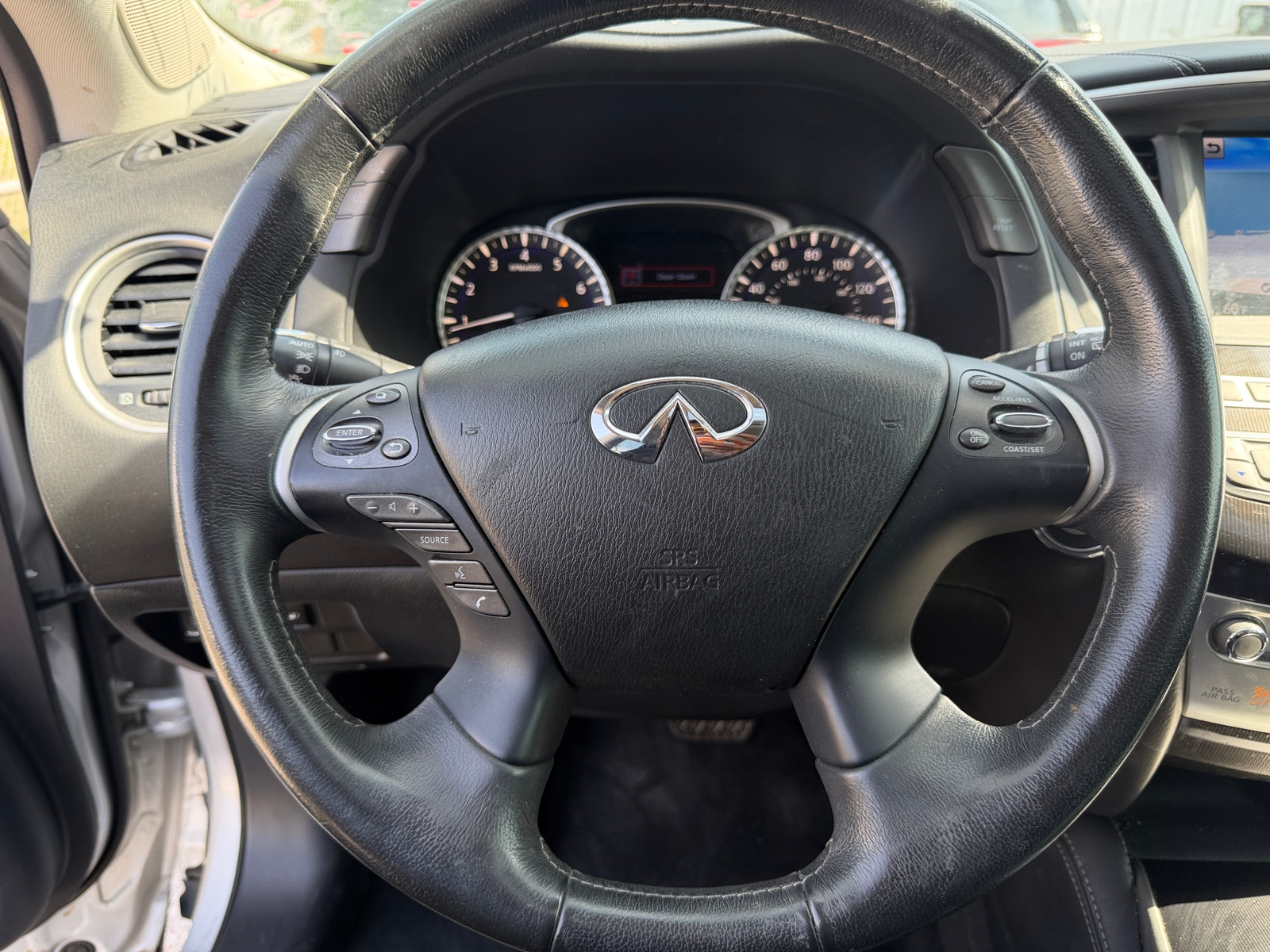 Thumbnail: 2019 INFINITI QX60 - 4