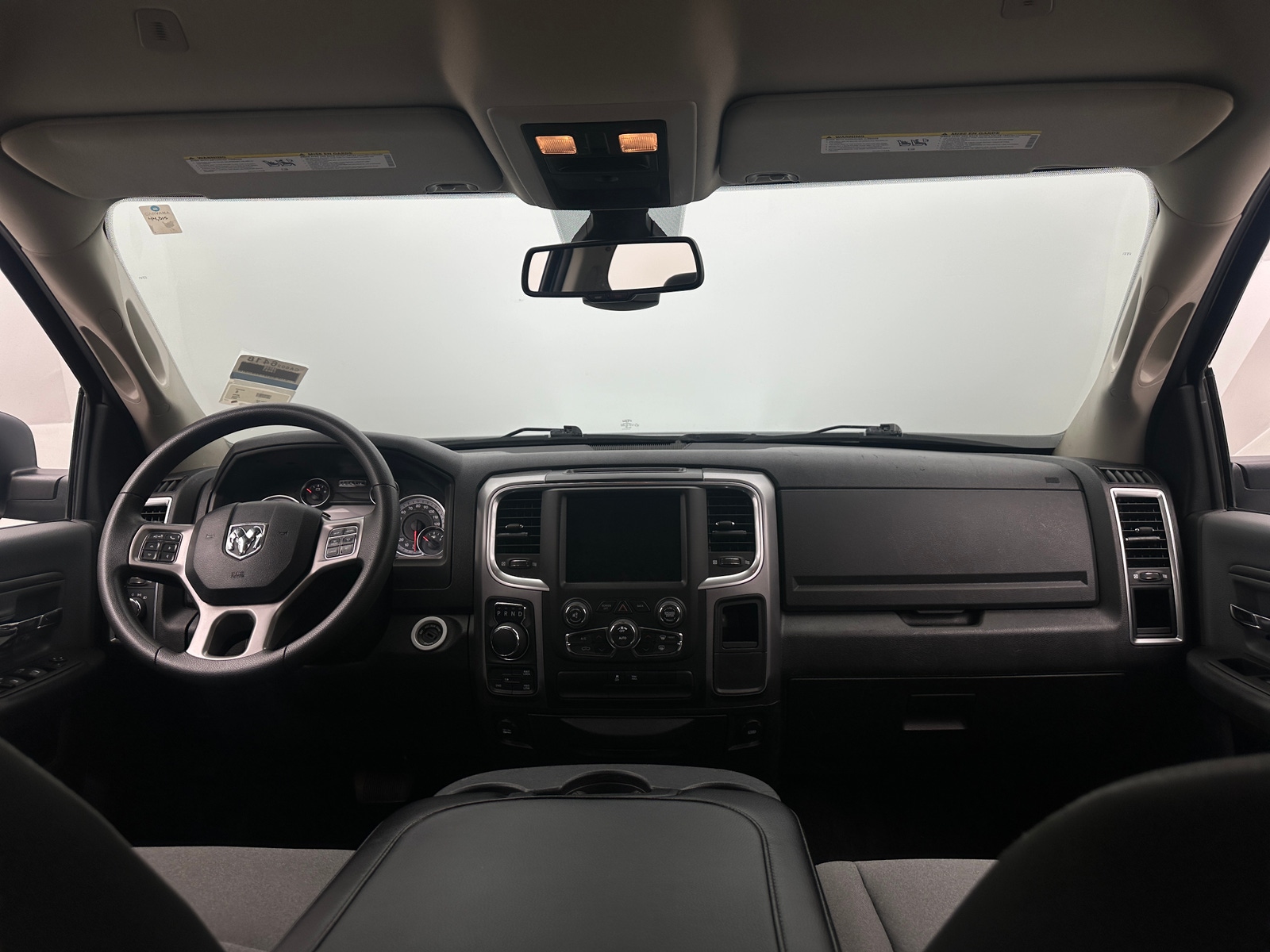 Thumbnail: 2023 RAM 1500 Classic - 3