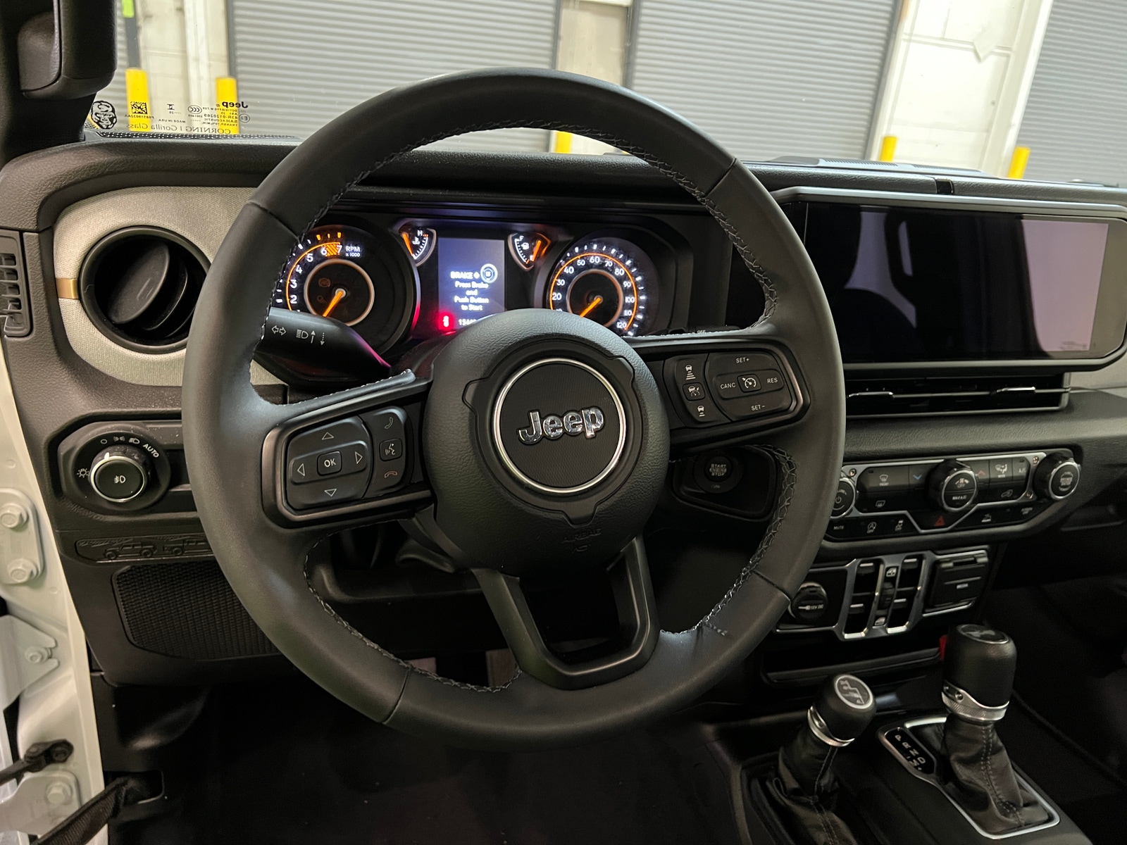 Thumbnail: 2025 Jeep Wrangler - 5