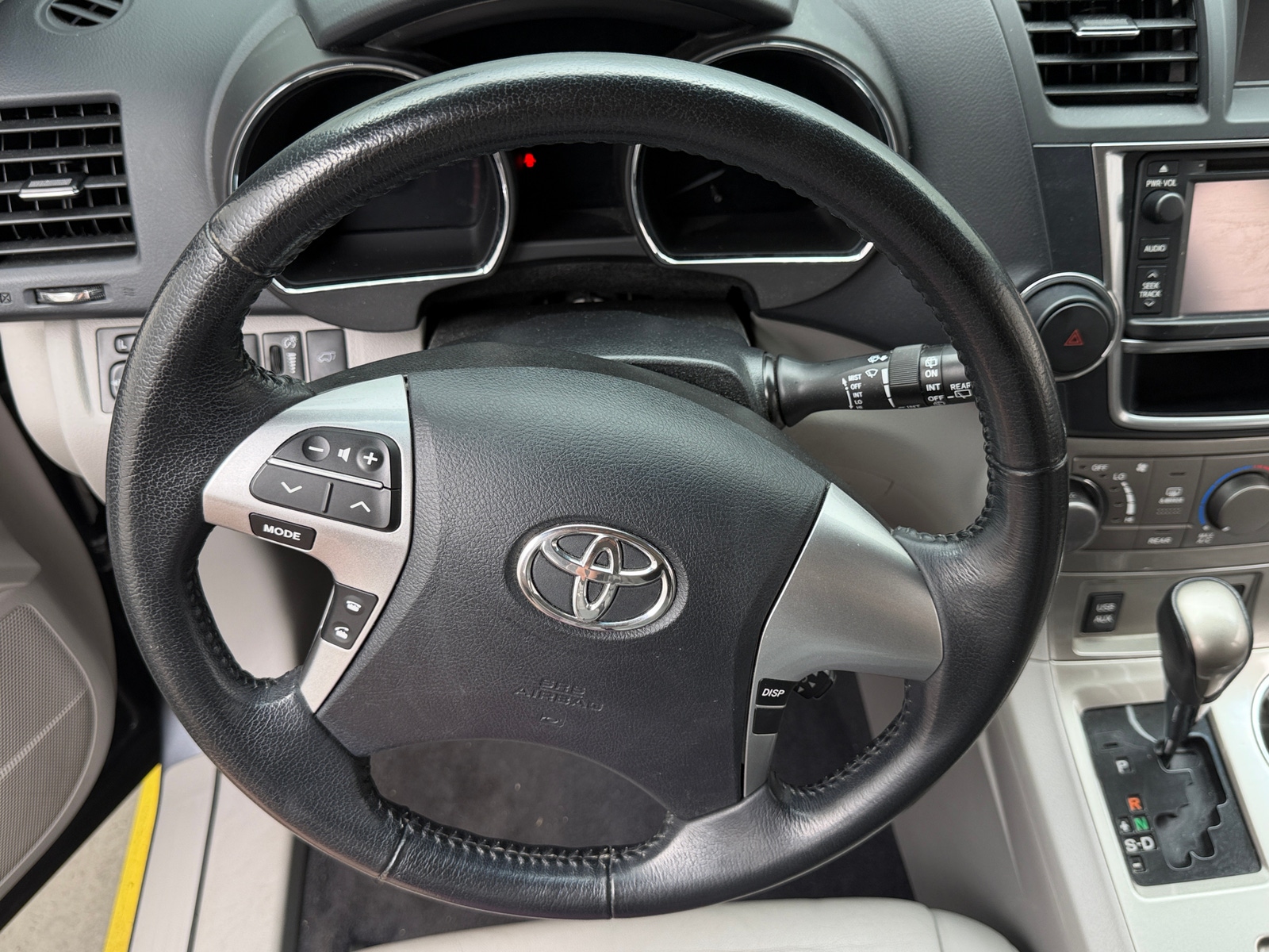 Thumbnail: 2013 Toyota Highlander - 5