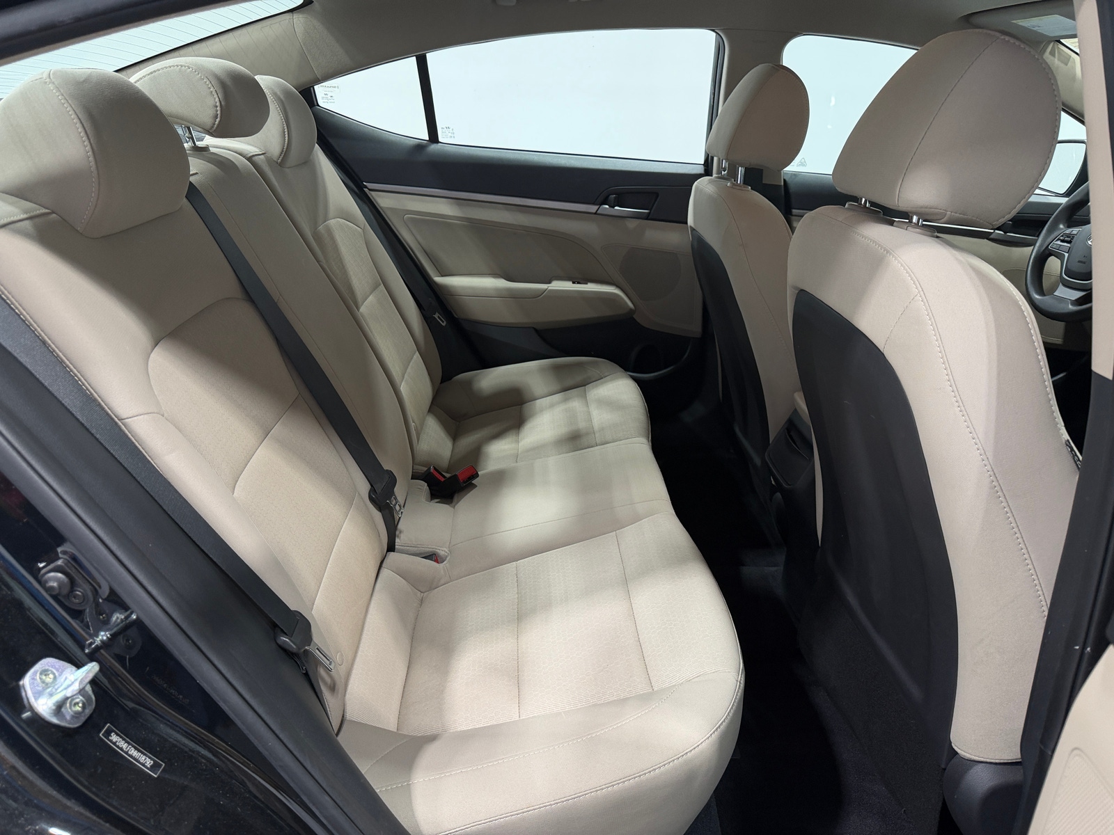 Thumbnail: 2017 Hyundai Elantra - 6