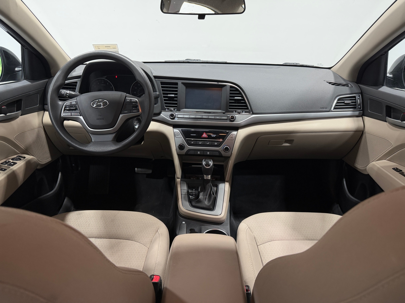 Thumbnail: 2017 Hyundai Elantra - 3