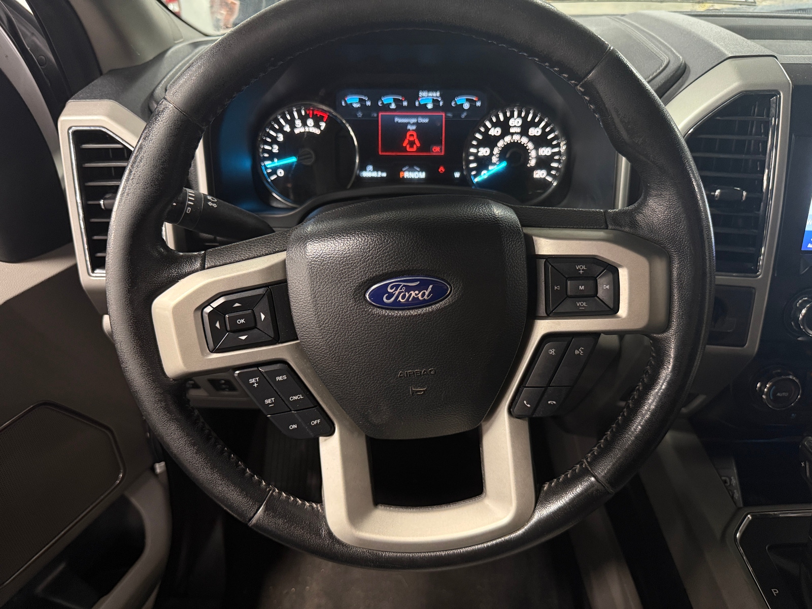 Thumbnail: 2020 Ford Econoline - 4