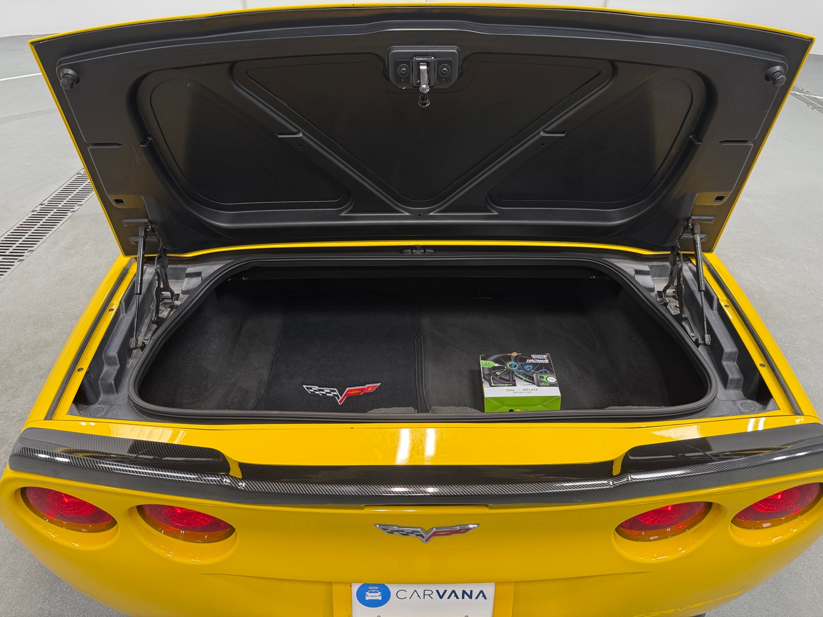 Thumbnail: 2012 Chevrolet Corvette - 4