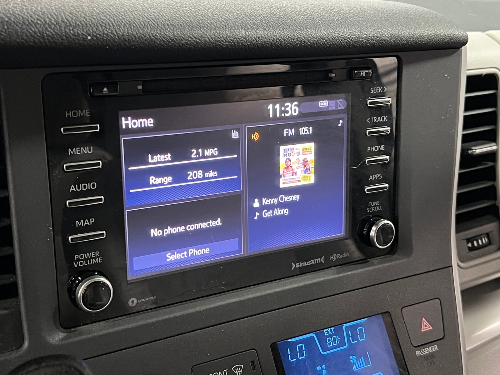 Thumbnail: 2020 Toyota Sienna - 4