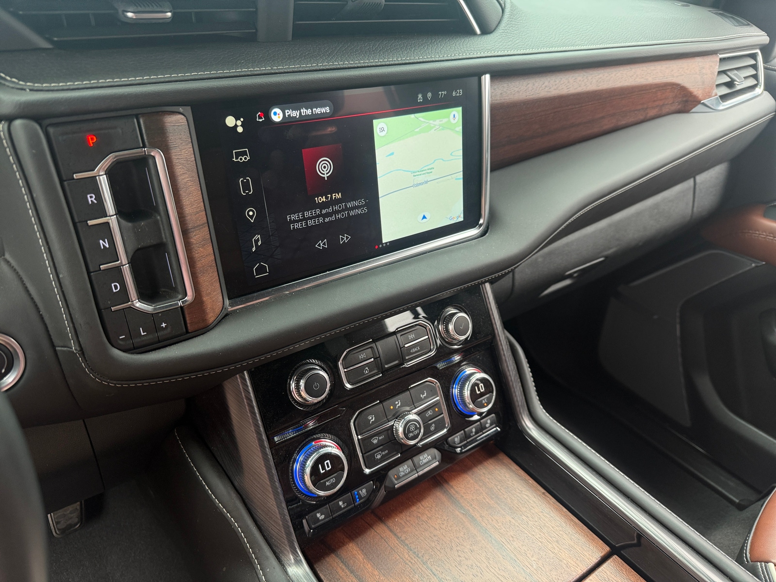 Thumbnail: 2024 GMC Yukon - 3
