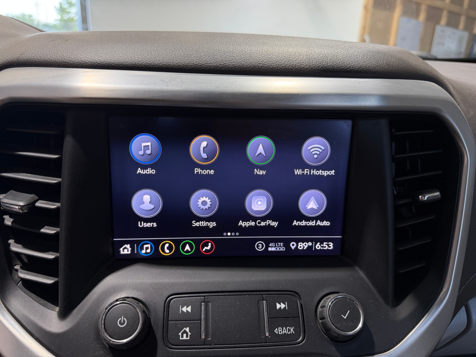 Thumbnail: 2020 GMC Acadia - 3