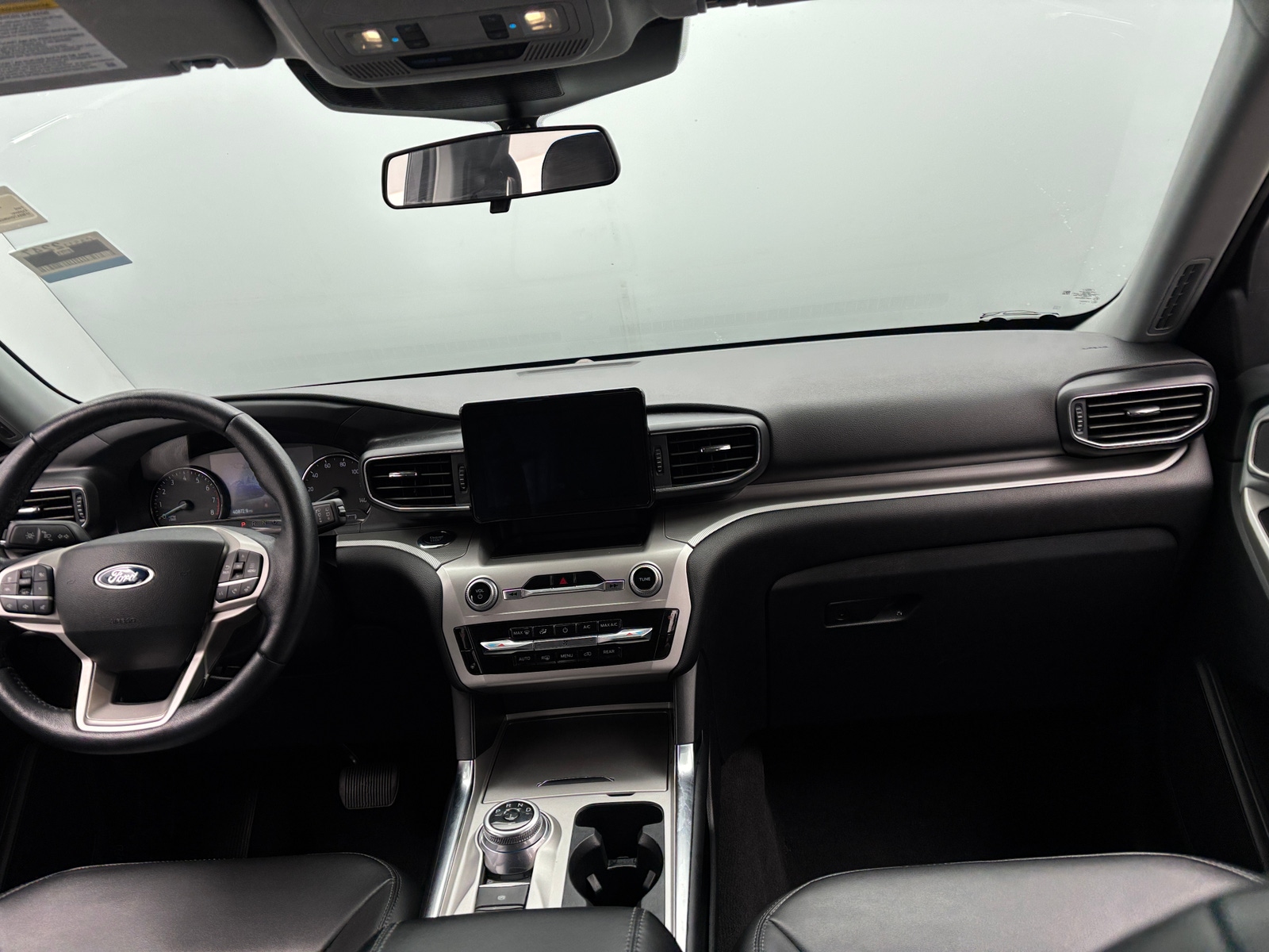 Thumbnail: 2022 Ford Explorer - 2