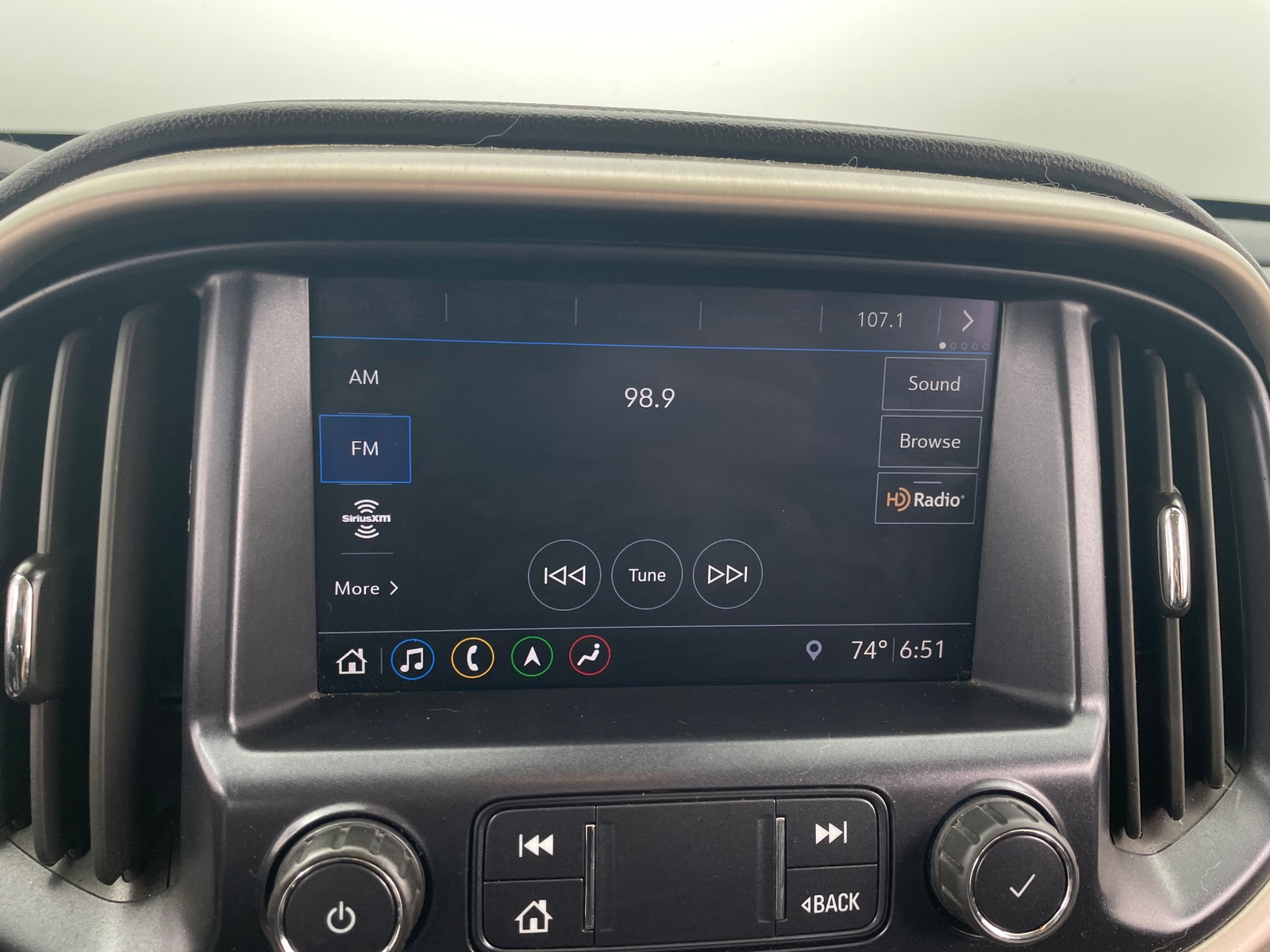 Thumbnail: 2022 GMC Canyon - 3
