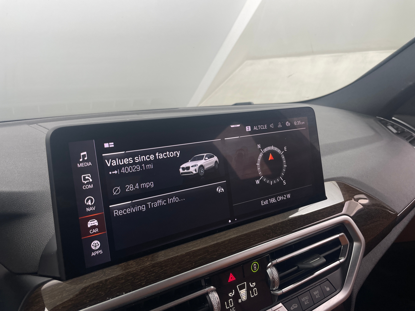 Thumbnail: 2022 BMW X4 - 3