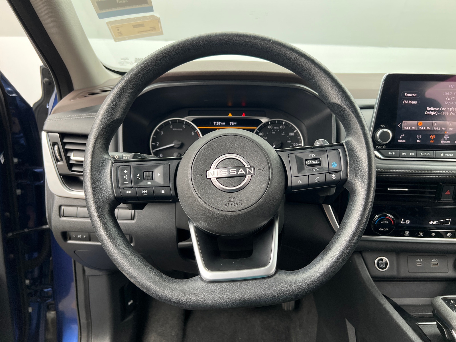 Thumbnail: 2022 Nissan Rogue - 5