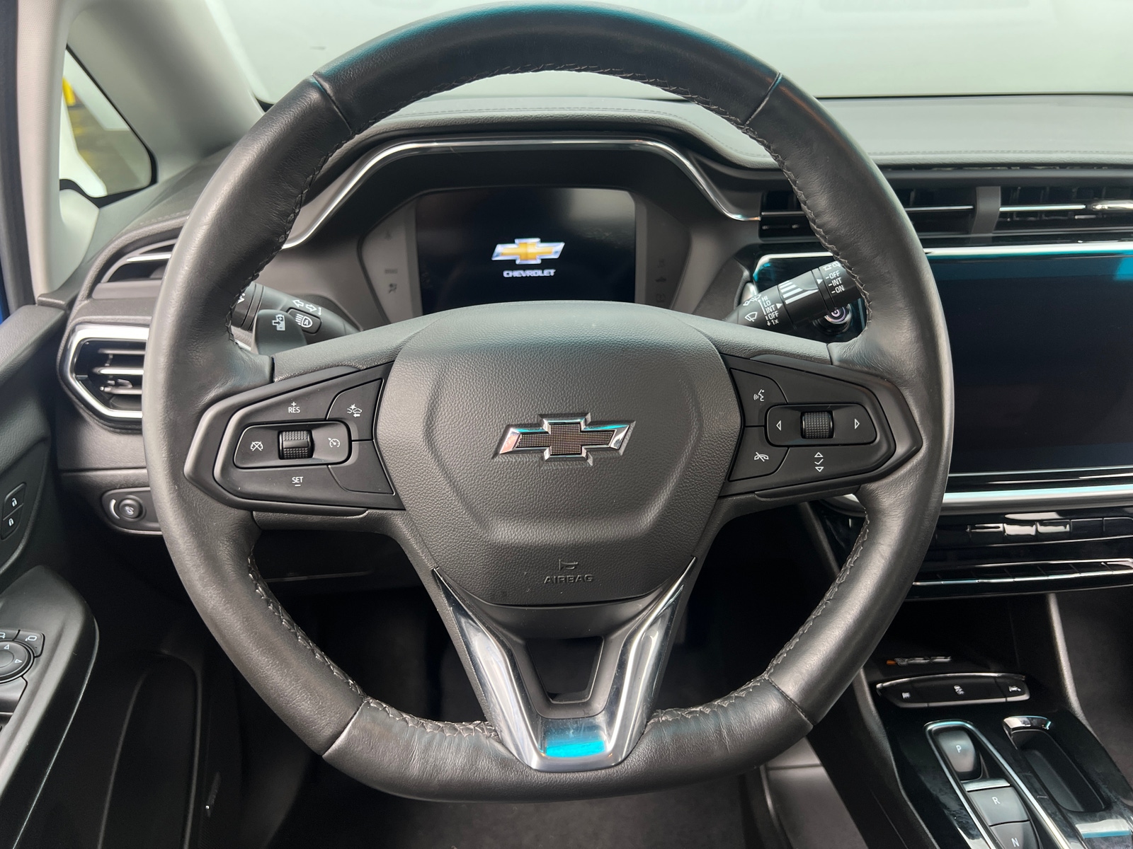 Thumbnail: 2023 Chevrolet Bolt EV - 4
