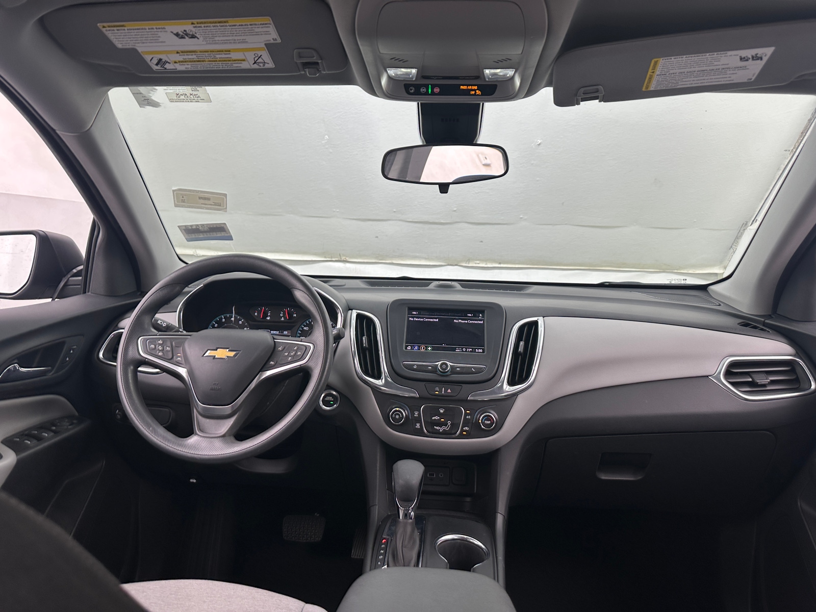 Thumbnail: 2023 Chevrolet Equinox - 3